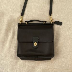 Vintage Coach Willis crossbody bag
